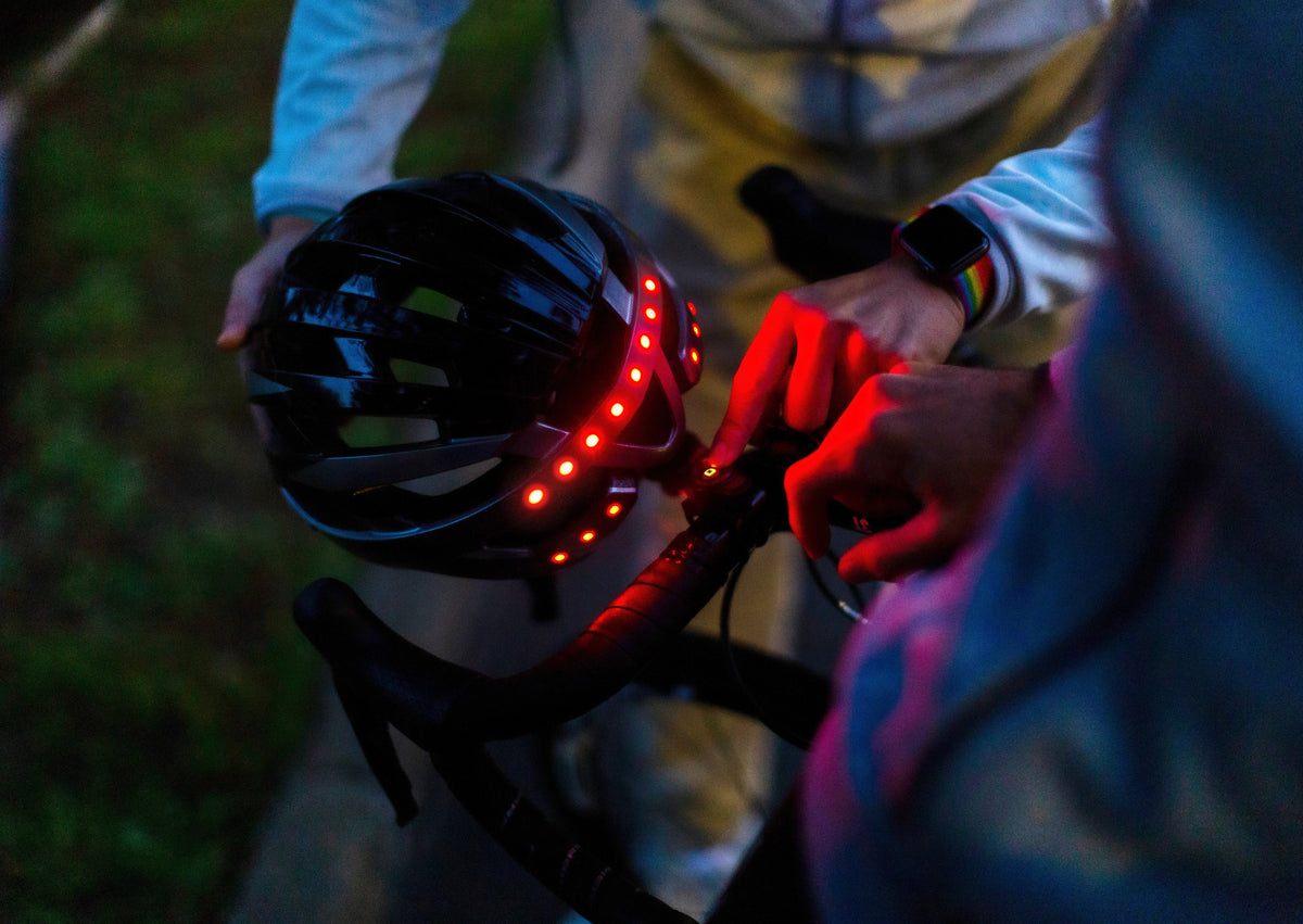 Bike Helmet with Turn Signals – Test & Comparison