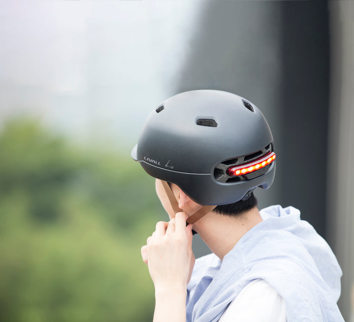 LIVALL  C20 urban smart helmet with brake warning led